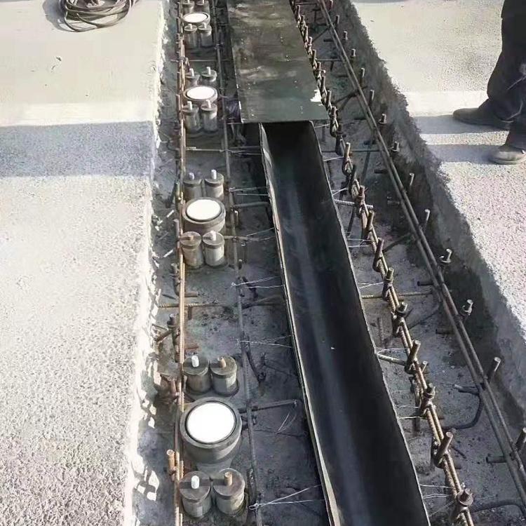 伸缩缝修补用什么材料(pic1) 伸缩缝修补用什么材料(pic1)