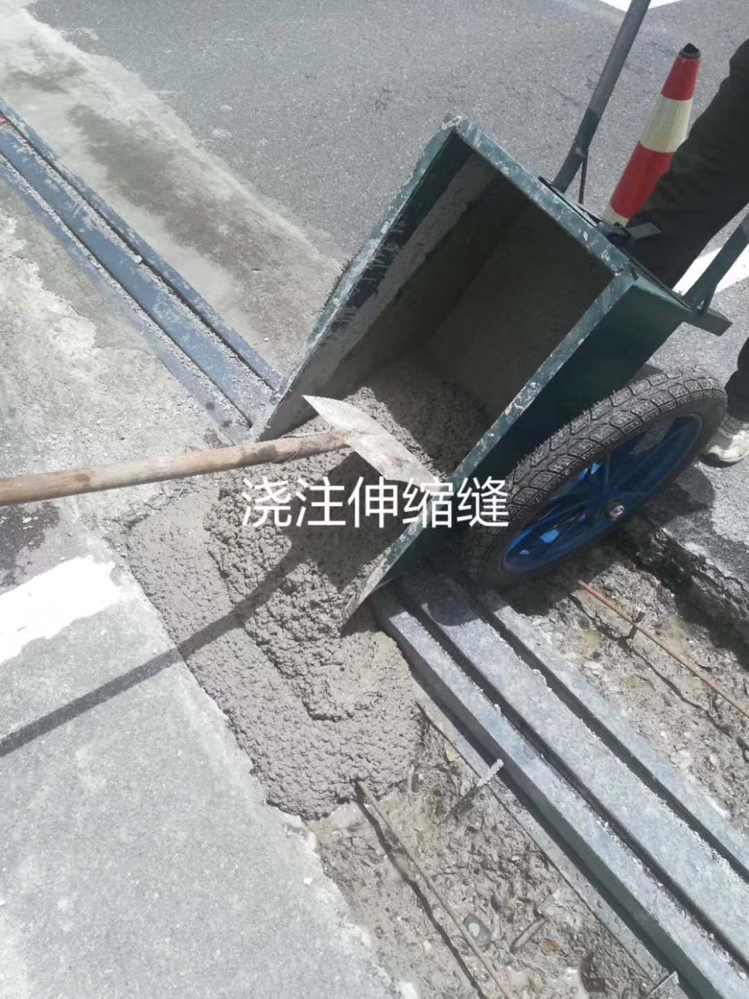 cgm水泥基普通加固灌浆料(pic1) cgm水泥基普通加固灌浆料(pic1)