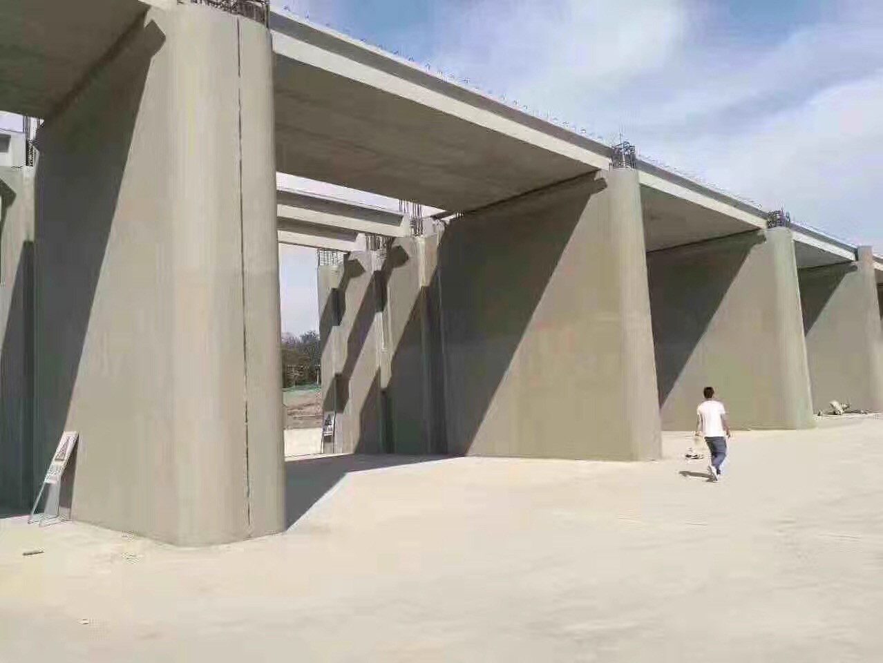 混凝土防碳化涂料用量(pic1) 混凝土防碳化涂料用量(pic1)