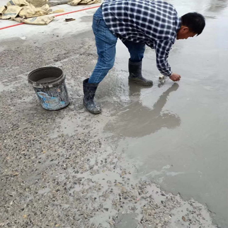 聚合物砂浆使用方法(pic1) 聚合物砂浆使用方法(pic1)